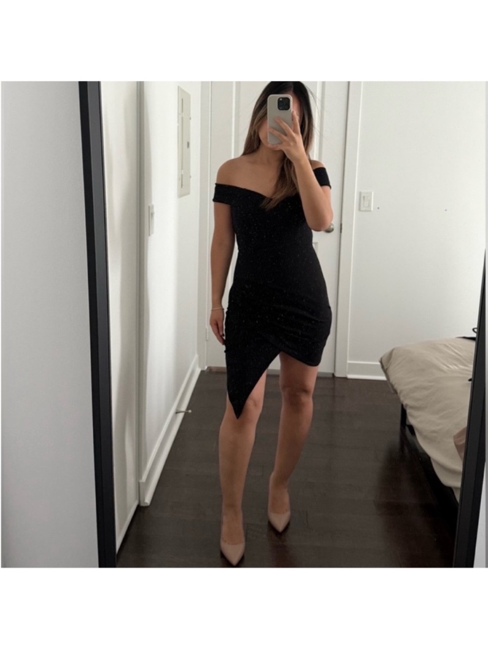 Off-Shoulder Black Asymmetric Hem Dress